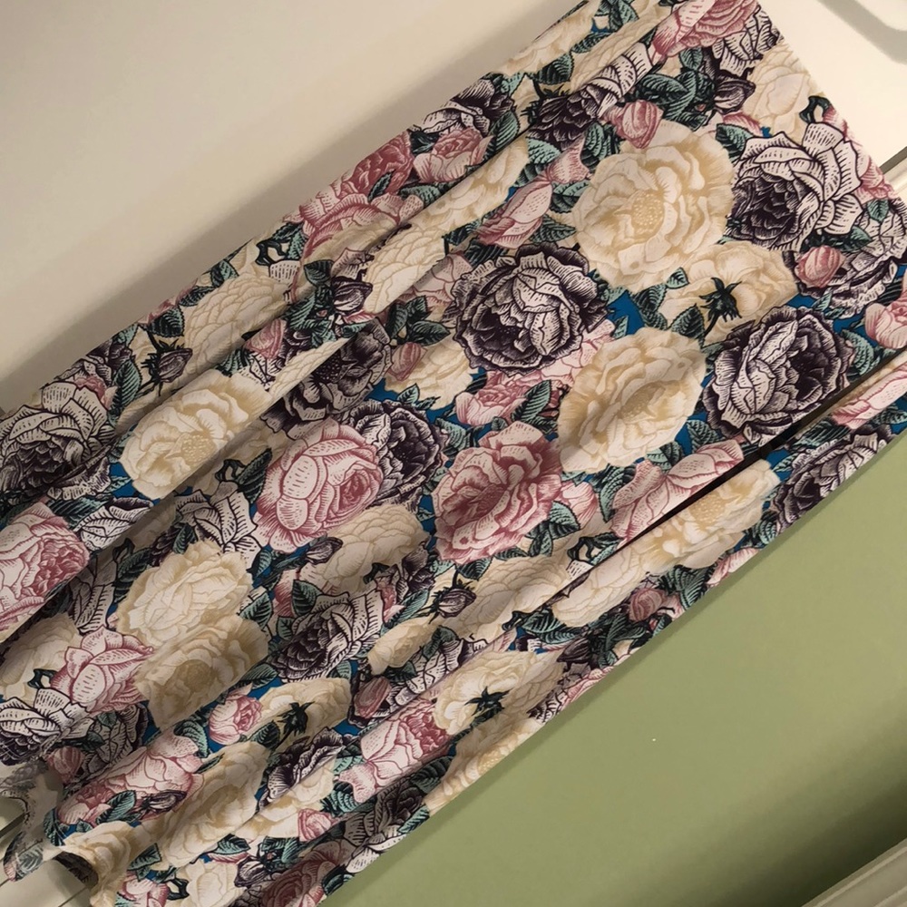 EUC Slinky Rose 🌹 Maxi